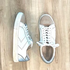 Steve Madden Women’s Leather Tennis Shoes Size 10
